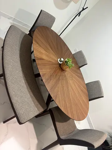 6 seater dining table - Home Centre