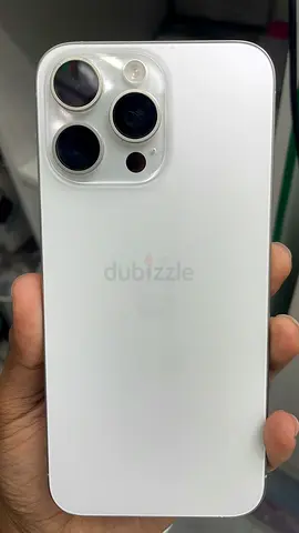 Iphone 15 pro max 256gb have small dot on screen