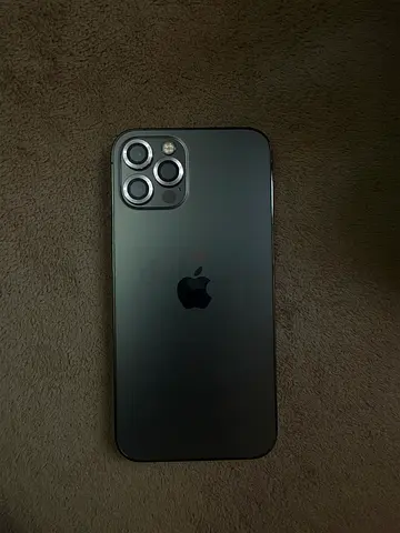Apple iPhone 12 Pro - Graphite (Great condition, no damages or scratches)