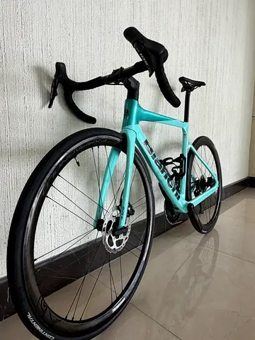 Bianchi Full Carbon Aerodynamic Road Bike- 🚴‍♂️ Powered- OLTRE- Shimano105--12*2speed—Disc Brake