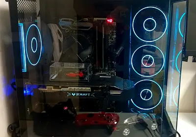 Gaming pc tripple glass panel for sale