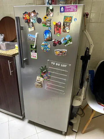 Westpoint 220 Liter Single Door DEFROST Refrigerator With Vegetable Drawer, Freezer Box,Wired Shelf.