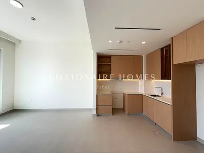 Park View | High Floor | Ready to move In