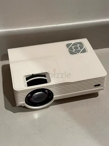 Led projector BRAND NEW