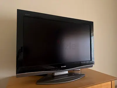 Sharp Aquos 32-inch LCD TV - Good Working Condition