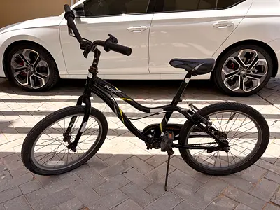 Children’s bicycle for 8-12 years.