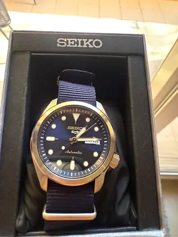 Seiko 5 Automatic Mens Watch with Navy NATO Strap