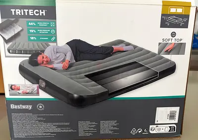 Inflatable mattress 30cm x 203cm x 152cm