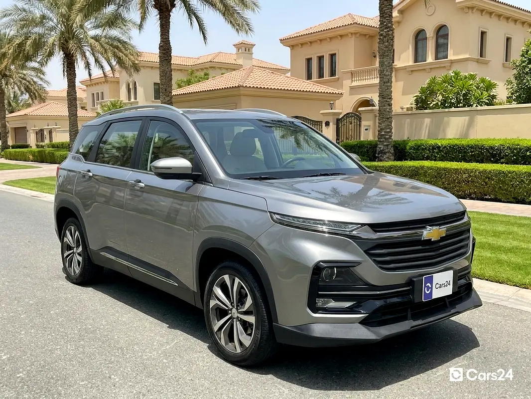 Chevrolet Captiva 2024 — photo 1 of 13