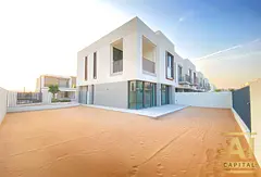 Huge 4 Bed plus Maid | Multiple Payment | Vacant