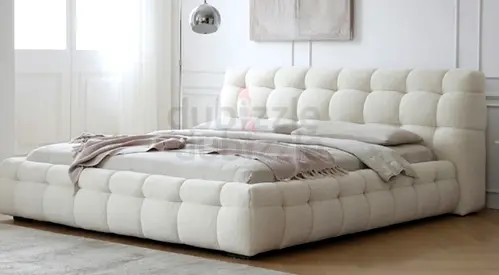 Brend New high quality fabric luxury king size 180x200 Bed frame available