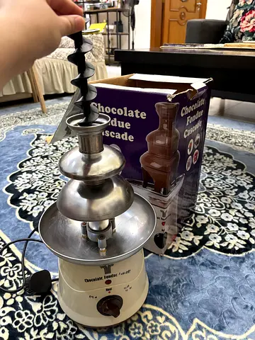 Chocolate Fondue Fountain / Cascade Machine