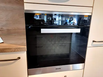 Miele Built In Oven 76 Litres model  H6260B integrated 60cm by had