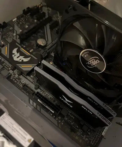 T-Force Delta DDR4 16GB