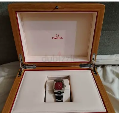 Omega mens wristwatch in original box (stainless steel) - good condition