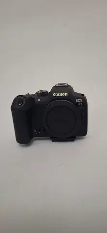 Canon EOS R7