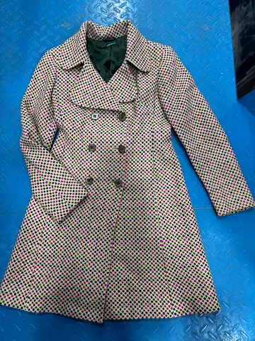 Womens double-breasted patterned winter coat - size medium -all wool