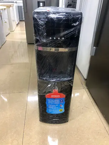 Bottom load water dispenser