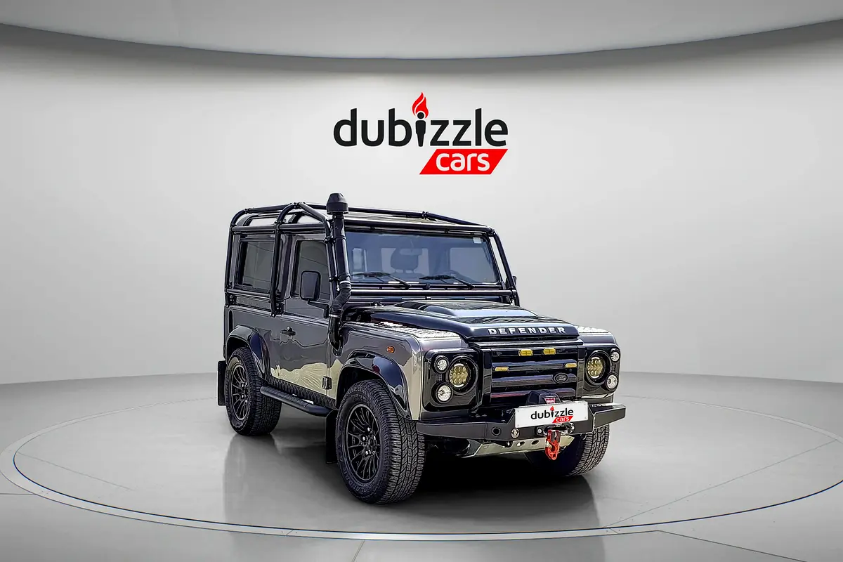 Land Rover Defender 2014 — photo 1 of 14
