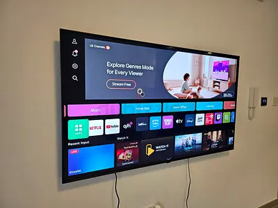 LG 65 QNED Smart TV (65QNED80T6B) - Perfect Condition