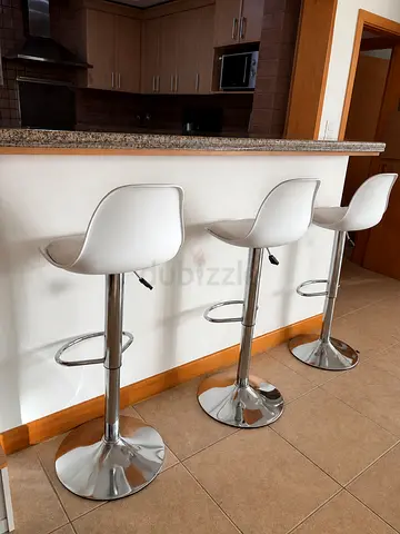 White Faux Leather Bar Chair (Used) - Single Seat only 75aed per chair - available 4 chairs