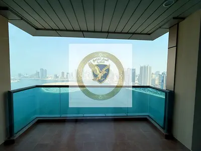 اجمل اطلالة بحيرية بالكامل ببلكونة علي كورنيش الممزر ثلاث وصالة ماستر مع تكييف و2 باركن وجيم ومسبح مجانا مطبخ كبير تشطيب ممتاز مع موزع بين الغرف