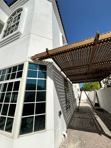 Direct Owner Fully Renovated 4 Bedroom Villa Plus Maids/BBQ/Garage For Rent