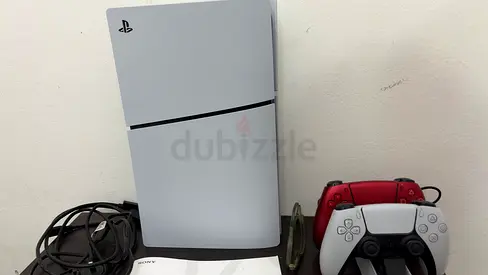 fixed price Ps 5, 2 controllers and 6 games, No box