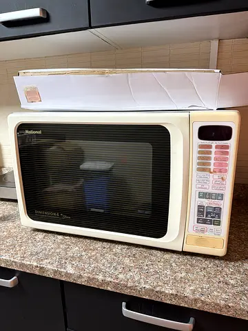 Countertop Panasonic Microwave Oven - Used,oven working and microwave Working
