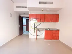 Lavish studio available in muwaliah Near by Safri Mall Full of family building for contact Babar