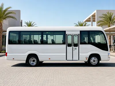 2025 Toyota COASTER — фото 8