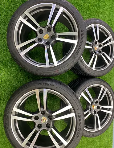 Factory Original wheels Porshe cayenne Turbo