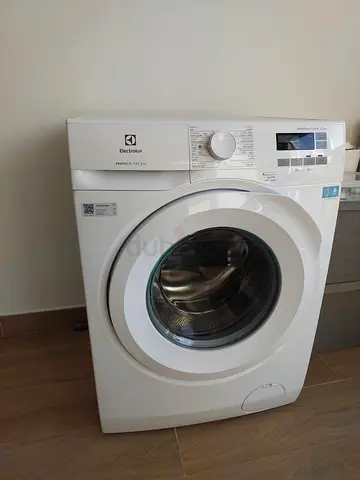 Electrolux Front Load Washing Machine - Brand new, never used