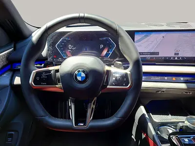 صورة مصغرة 11 لـ 2024 BMW 5-SERIES