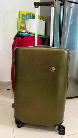 Trolley suitcase