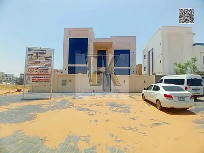 🏡 فيلا فاخرة للبيع في الزاهية – عجمان ✨ فرصة استثنائية لامتلاك فيلا راقية بمساحات كبيرة وتصميم فاخر، في موقع استراتيجي بمنطقة عجمان – الزاهية، مع سهو