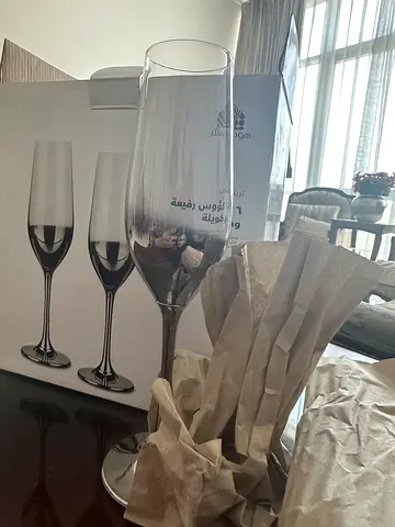 Drinking glasses