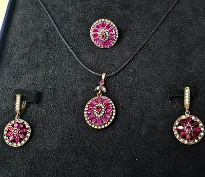 Handmade Italian Silver set with ruby. New