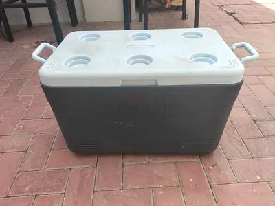 Ice box
