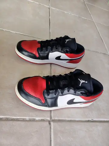 Nike unisex Air Jordans