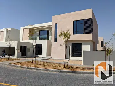 للبيع – فيلا مستقلة زاوية على الحديقة في مشروع نسمة، الشارقة
