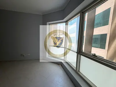 تكييف مجاني جيم و مسبح مجاني غرفة وصاله وغرفة غسيل خزائن بالحائط مساحة كبيرة اطلالة جميلة