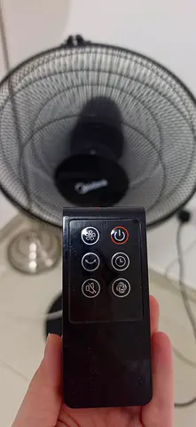 Midea Fan with Remote