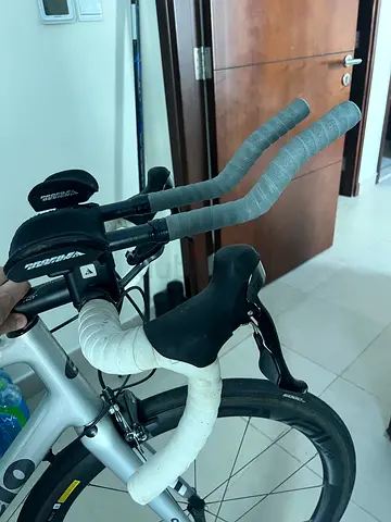 Aero bars for racing bike