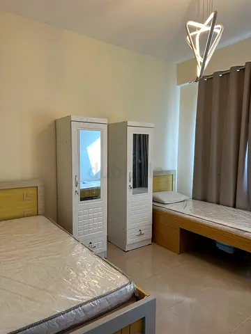 Executive bed space for males with pool and gym near sharjaha city centre