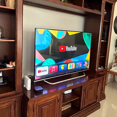 LG 55 Inch 4K Smart Ultra HD LED Television - LG (with remote)