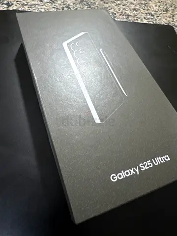 Brand new Galaxy S25 Ultra Titanium Black