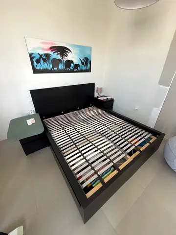 Ikea Malm 160x200 bed frame - dark wood - 2 drawers (mattress not included)