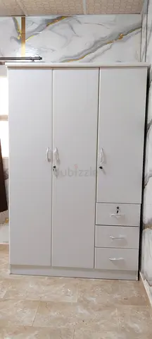 White 3-Door Wardrobe with Drawers - Good Condition