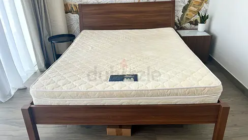 Modern Walnut Queen Bed Frame + Mattress – Great Condition